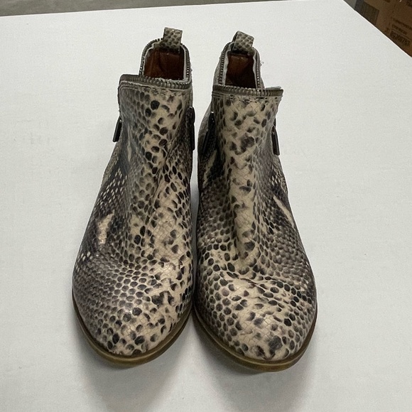 Lucky Brand Bartalino Snake Print Leather Booties - Size 7 - Picture 6 of 9